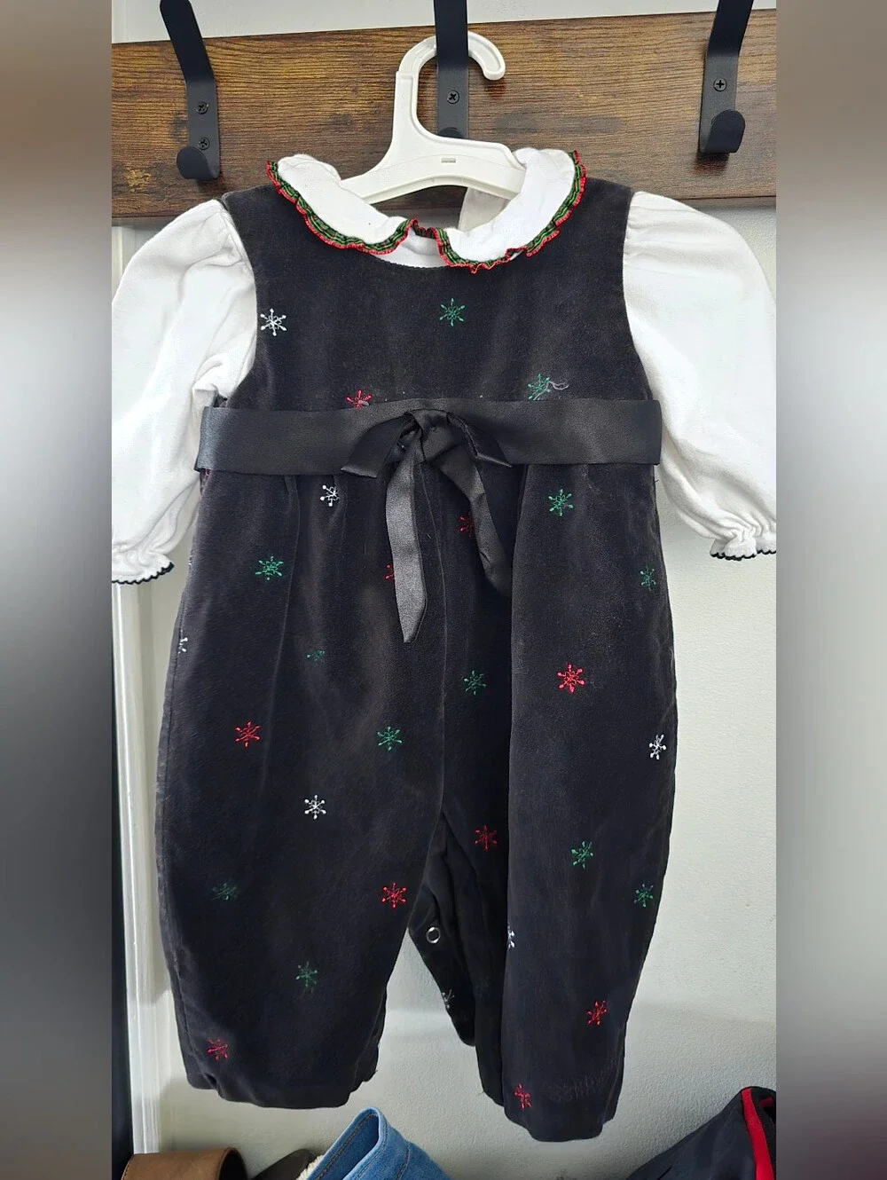 Black Velvet Holiday Embroidered Romper with White Bodysuit Vintage OSHKOSH 6-9M